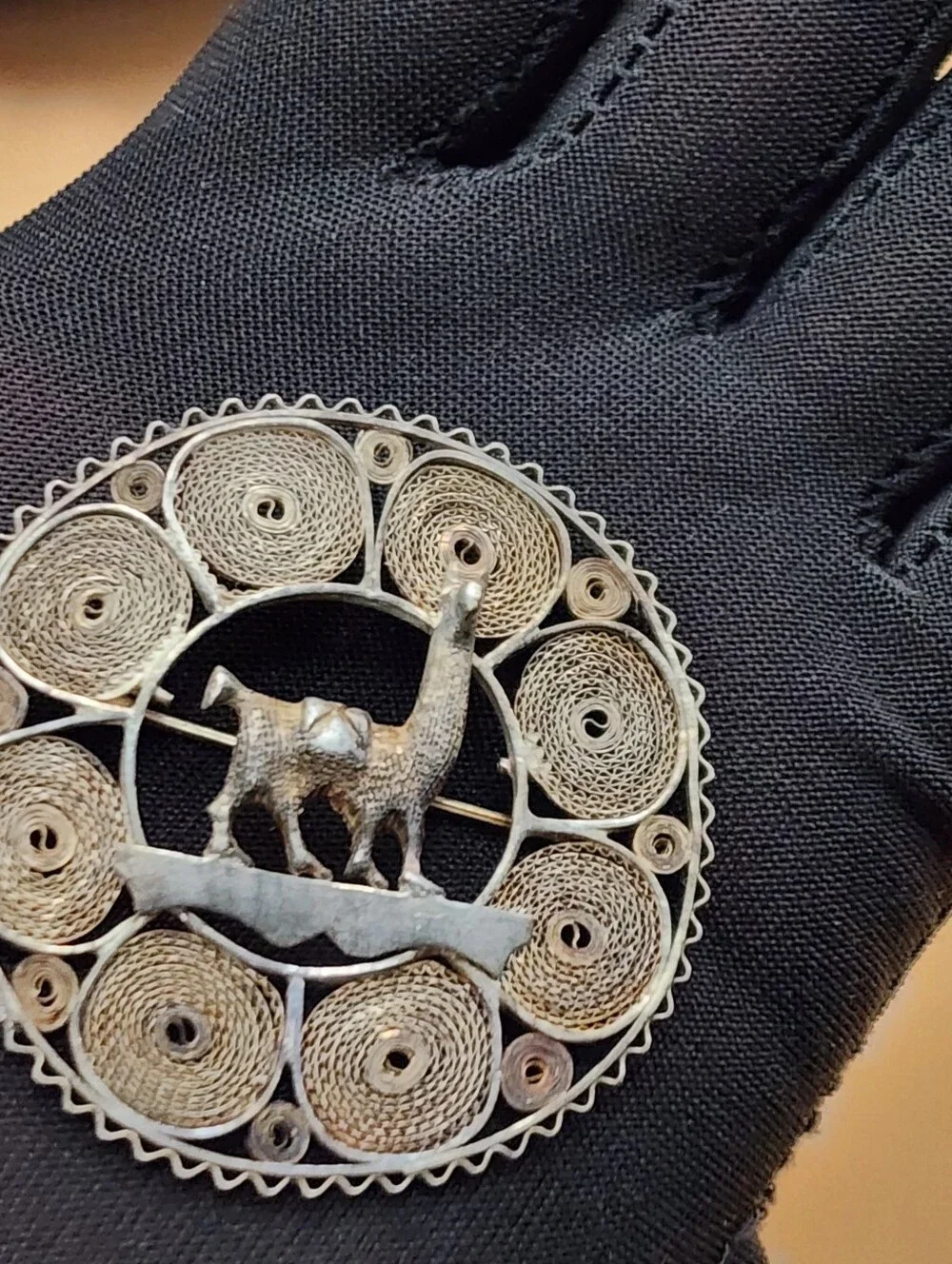 Vintage Sterling Silver Peruvian Llama Intricate Filigree Circular Frame Brooch